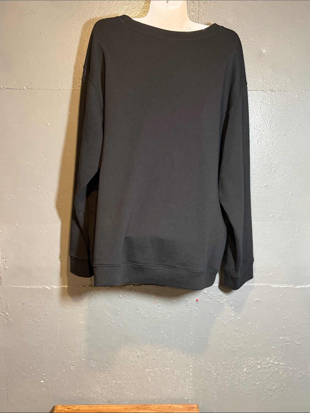 PINK Victoria's Secret Black Crewneck Sweatshirt with White Script - Picture 2 of 9